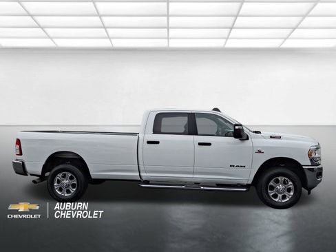 Used 2024 RAM 3500 Big Horn AWD/4WD image 2