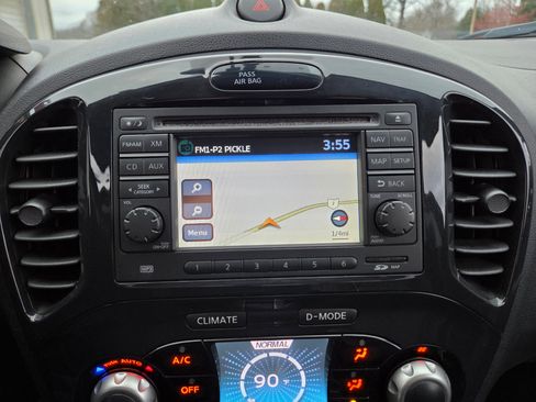 Used 2013 Nissan Juke SL image 14