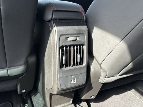 Used 2024 Dodge Hornet R/T image 28