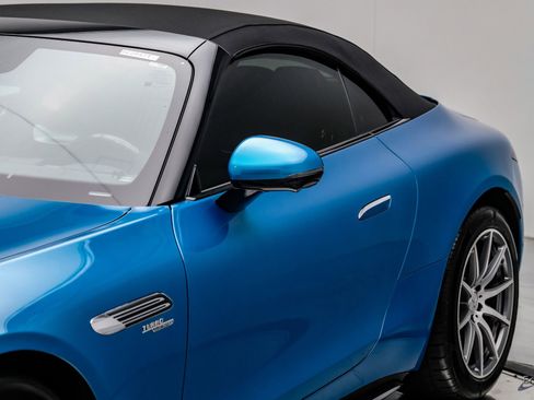 Used 2024 Mercedes-Benz SL 43 AMG image 36