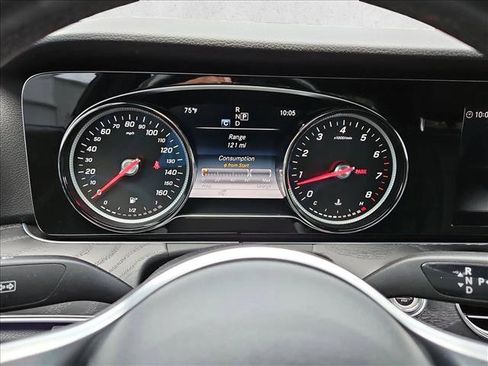 Used 2019 Mercedes-Benz E 300 image 10