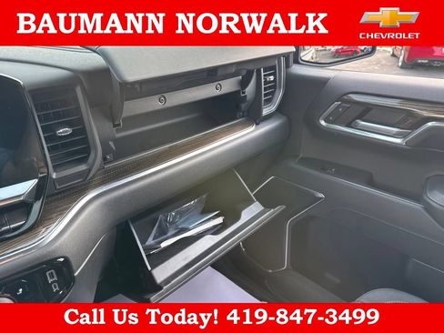 Used 2023 Chevrolet Silverado 1500 RST AWD/4WD image 34