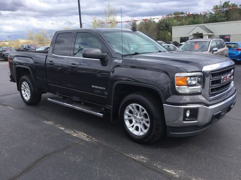 Used 2015 GMC Sierra 1500 SLE w/ SLE Preferred Package AWD/4WD image 6