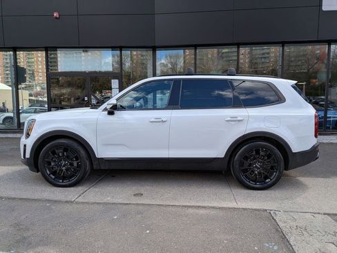 Used 2022 Kia Telluride SX w/ SX Prestige Package image 13