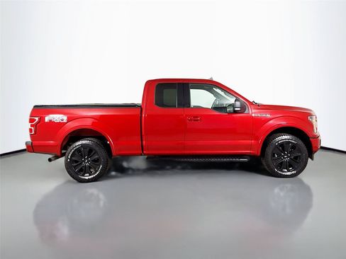 Used 2020 Ford F150 XLT w/ Equipment Group 302A Luxury AWD/4WD image 17