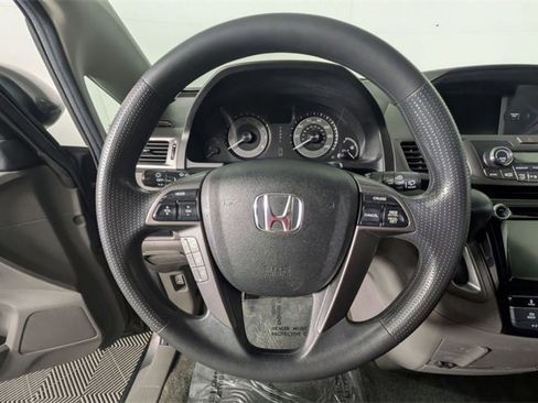 Used 2014 Honda Odyssey EX image 16