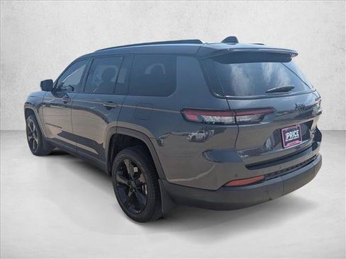 Used 2024 Jeep Grand Cherokee L Limited w/ Black Appearance Package RWD image 8