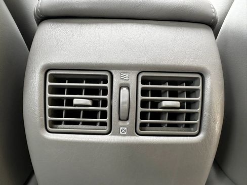 Used 2002 Lexus ES 330 FWD image 40