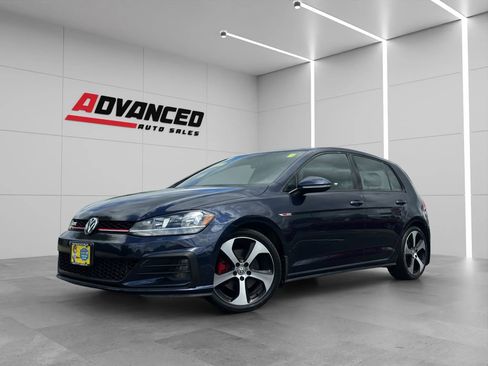 Used 2018 Volkswagen GTI S FWD image 3