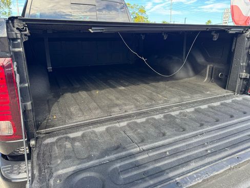 Used 2017 RAM 2500 Laramie w/ Sport Appearance Group image 28