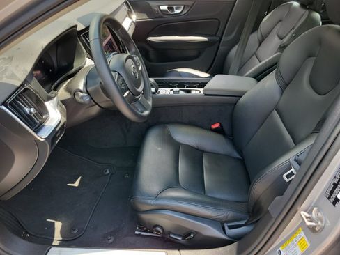 Used 2024 Volvo S60 B5 Core AWD/4WD image 6