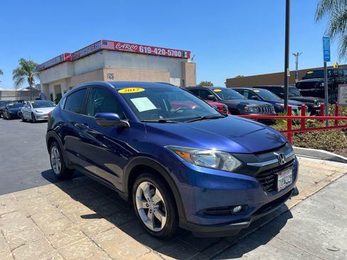 Used 2017 Honda HR-V EX-L image 2