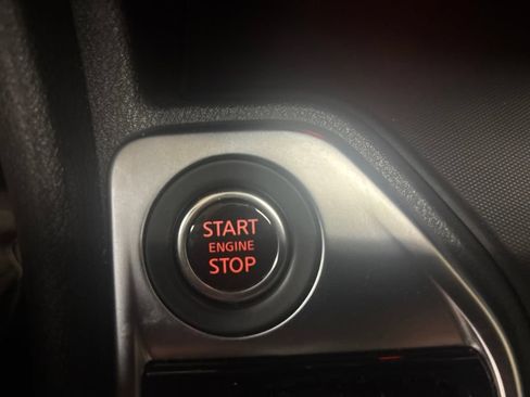 Used 2021 Nissan Sentra SV FWD image 7