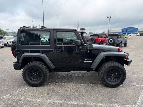 Used 2012 Jeep Wrangler Sport AWD/4WD image 6