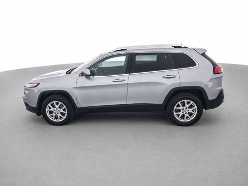 Used 2015 Jeep Cherokee Latitude w/ Comfort/Convenience Group AWD/4WD image 8