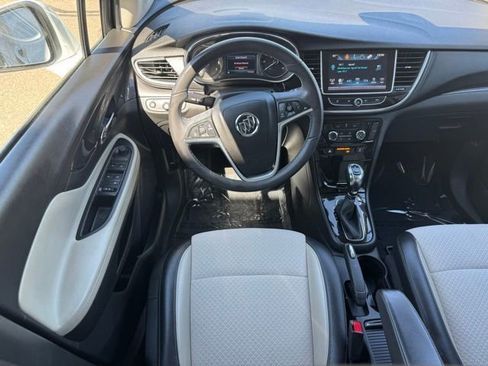 Used 2020 Buick Encore Preferred AWD/4WD image 10