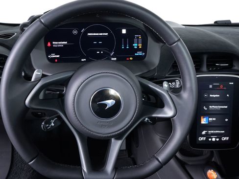 New 2026 McLaren Artura image 21