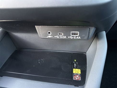 New 2025 Subaru Forester Limited image 82