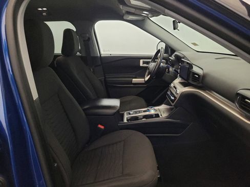 Used 2020 Ford Explorer XLT w/ Comfort Package AWD/4WD image 21