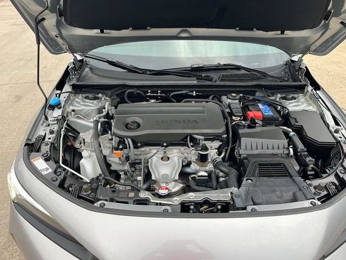 Used 2025 Honda Civic Sport image 27