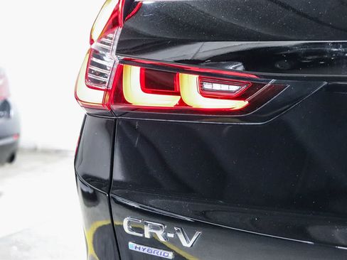 Used 2025 Honda CR-V Sport Touring image 11