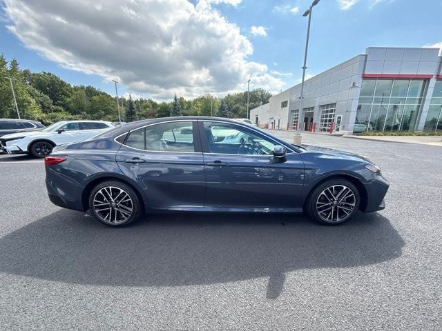 Used 2026 Toyota Camry XLE FWD image 11