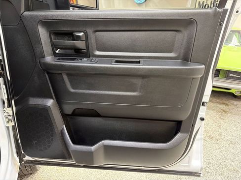 Used 2024 RAM 3500 Tradesman AWD/4WD image 38