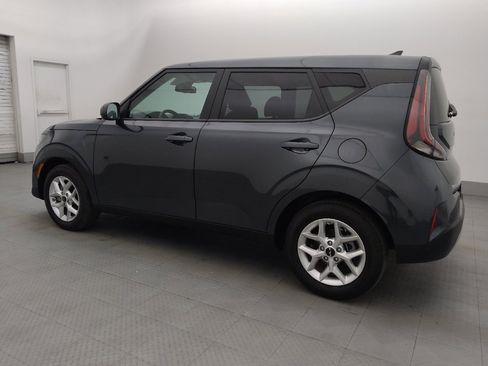 Used 2025 Kia Soul LX w/ LX Technology Package image 3