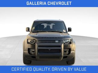 Used 2023 Land Rover Defender 130 SE AWD/4WD video 3