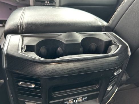 Used 2024 RAM 1500 Laramie image 39