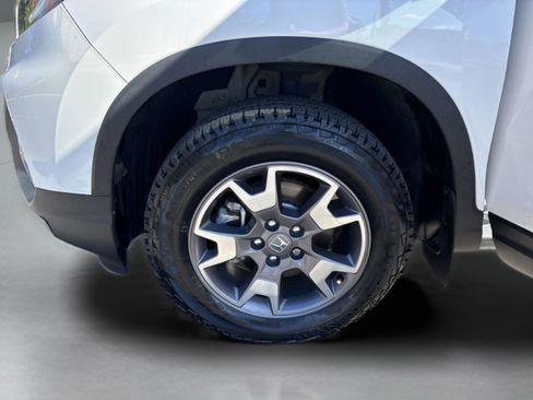 Certified 2023 Honda Passport TrailSport image 26