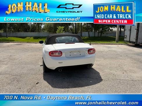 Used 2015 MAZDA MX-5 Miata Sport image 9