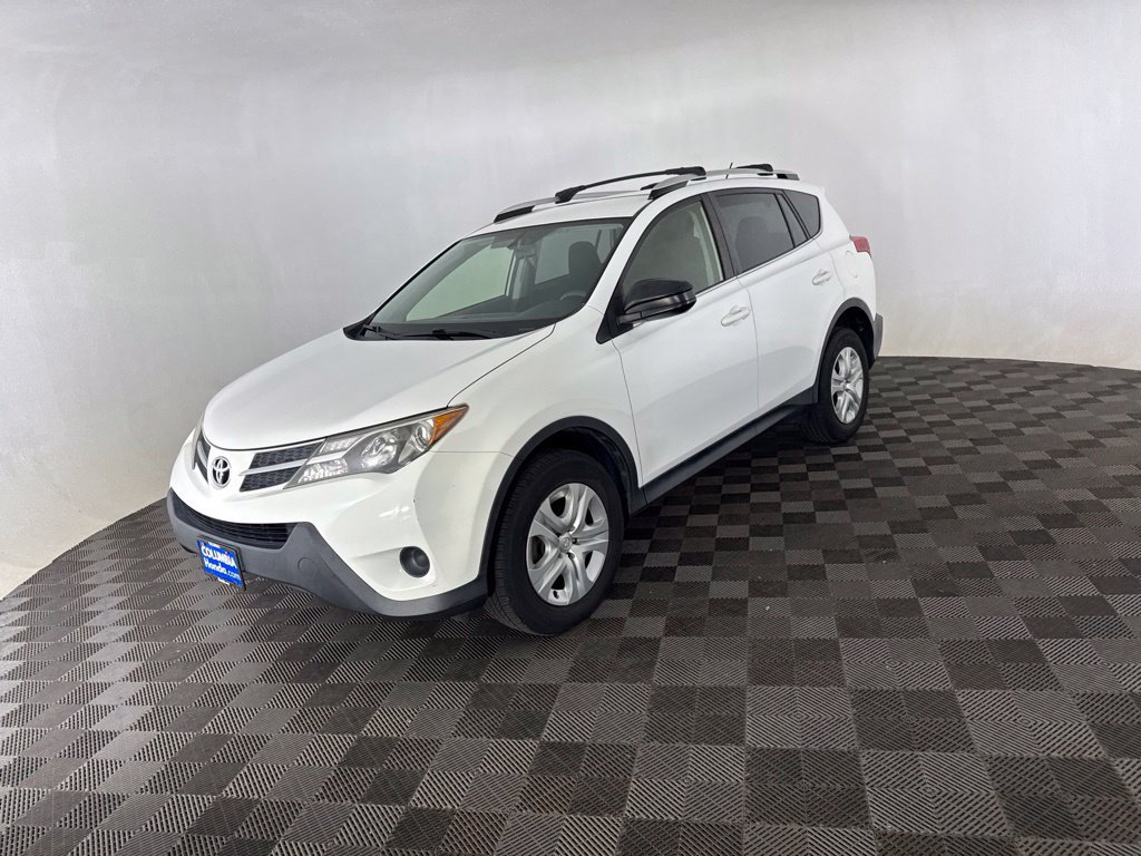 Used 2015 Toyota RAV4 LE AWD/4WD image 3