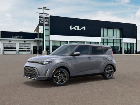 New 2025 Kia Soul EX image 3