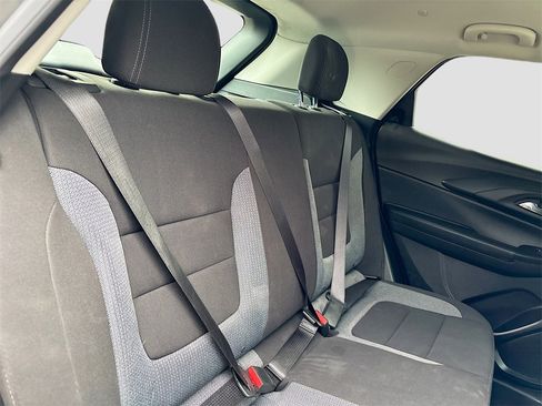 Used 2023 Chevrolet TrailBlazer LT image 25