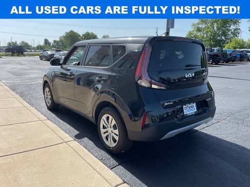 Used 2025 Kia Soul LX FWD image 7