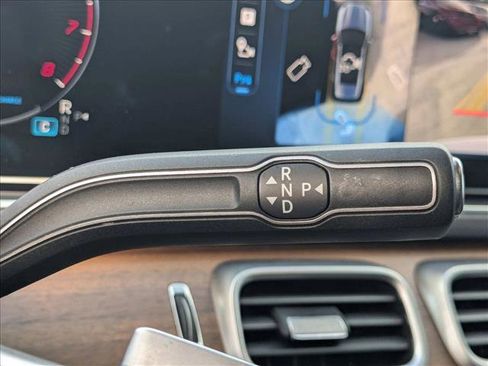 Used 2025 Mercedes-Benz GLE 350 4MATIC image 12