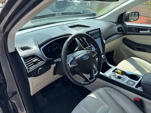 Used 2021 Ford Edge Titanium w/ Cargo Accessory Package AWD/4WD image 28