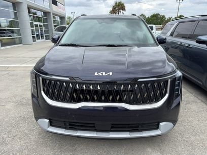 New 2026 Kia Carnival EX