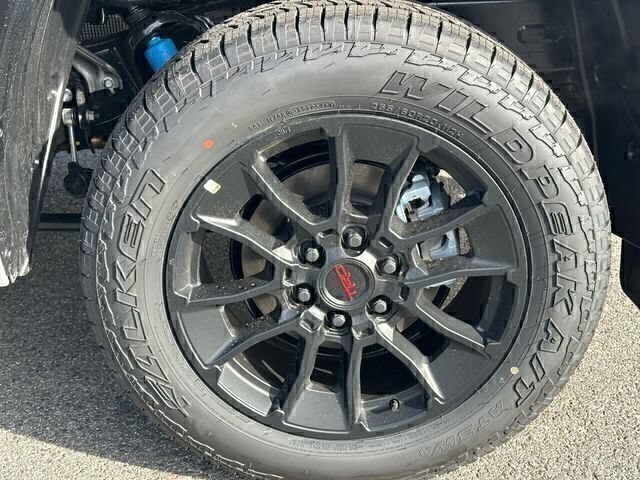 New 2026 Toyota Tundra Platinum w/ TRD Off-Road Package AWD/4WD image 26
