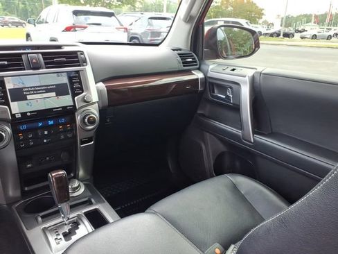 Used 2021 Toyota 4Runner Limited AWD/4WD image 10