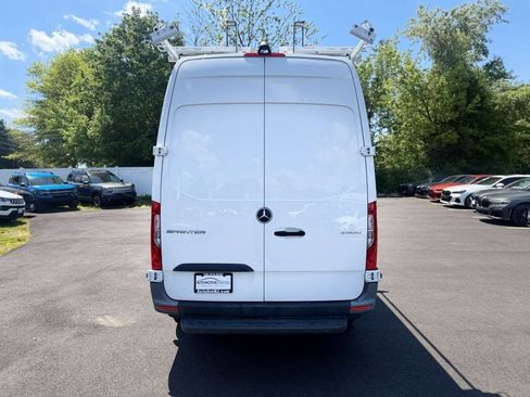 Used 2023 Mercedes-Benz Sprinter 2500 w/ Acoustic Package image 7