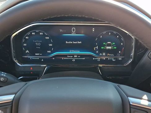 Certified 2025 Chevrolet Silverado 2500 LT w/ Safety Package image 20