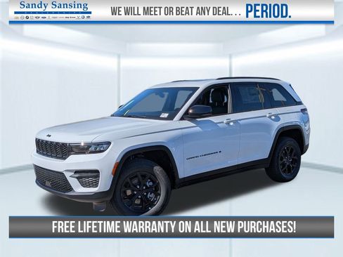 New 2025 Jeep Grand Cherokee Altitude image 1