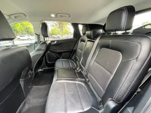 Used 2022 Ford Escape SEL w/ Technology Package FWD image 26