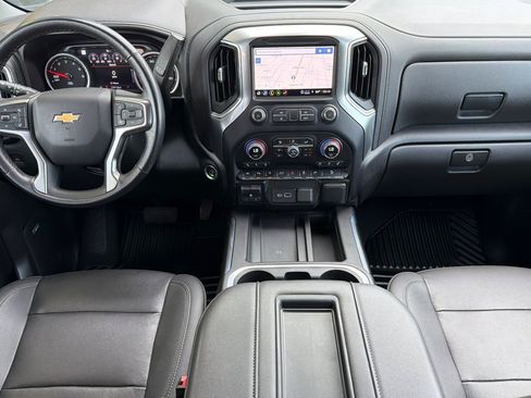 Used 2022 Chevrolet Silverado 1500 LTZ w/ LTZ Premium Package AWD/4WD image 10
