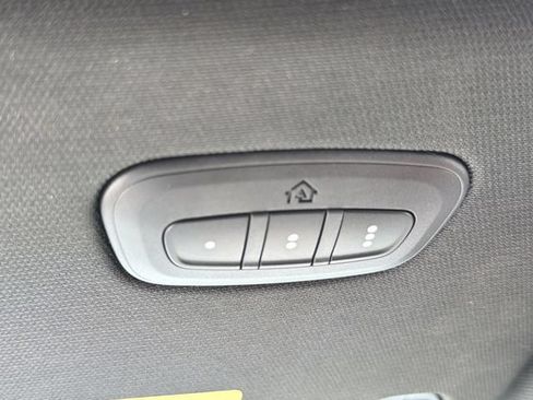 Used 2022 RAM 1500 Limited AWD/4WD image 25