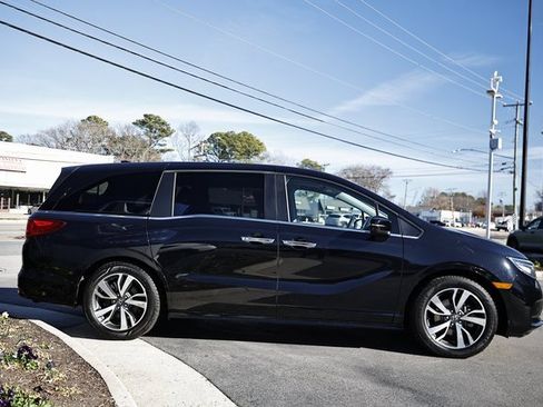 Used 2022 Honda Odyssey Touring image 10