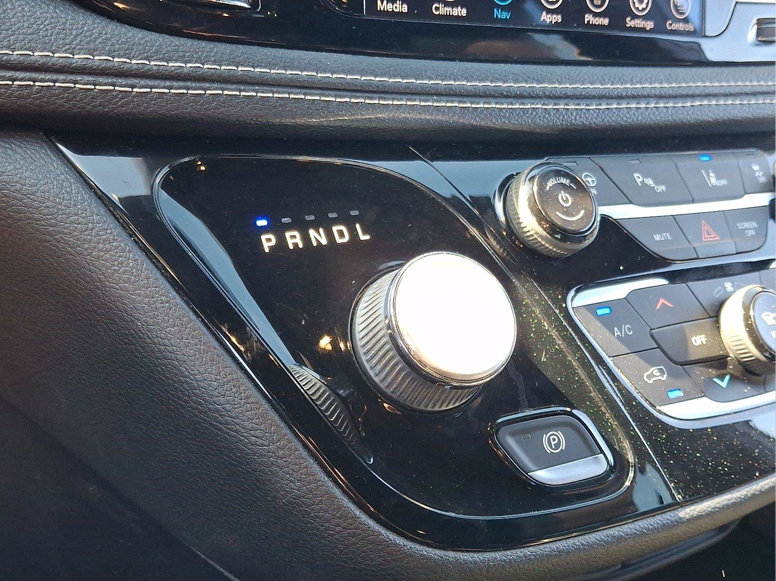 Used 2020 Chrysler Pacifica Limited w/ Advanced Safetytec Group FWD image 13