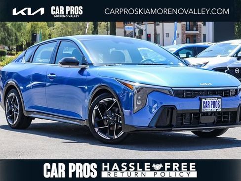 New 2025 Kia K4 GT-Line w/ GT-Line Sunroof Package image 1